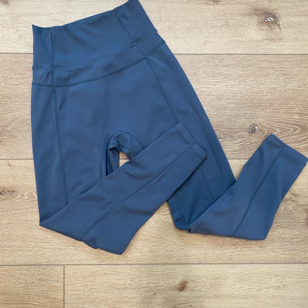 P’tula Julianne Athletic Leggings Grey Super Soft in Size M